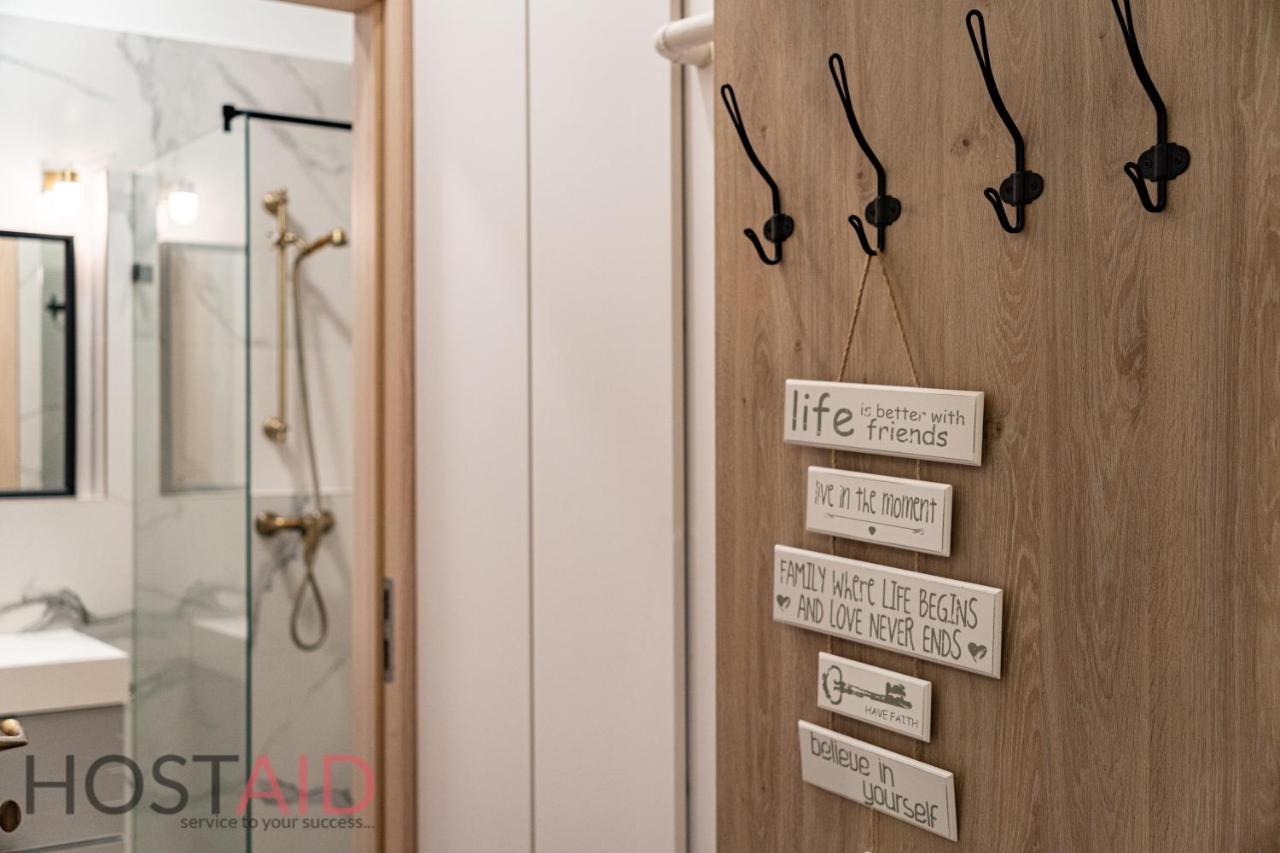 M10 Apartment - Hostaid Budapest Kültér fotó
